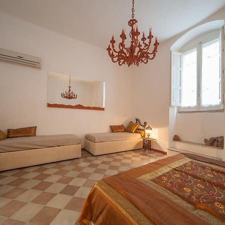 Suite San Giorgio ตรานิ ภายนอก รูปภาพ