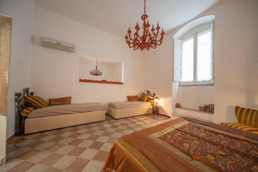 Suite San Giorgio ตรานิ ภายนอก รูปภาพ