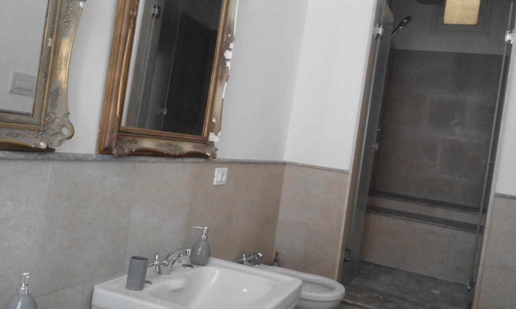 Suite San Giorgio ตรานิ ภายนอก รูปภาพ